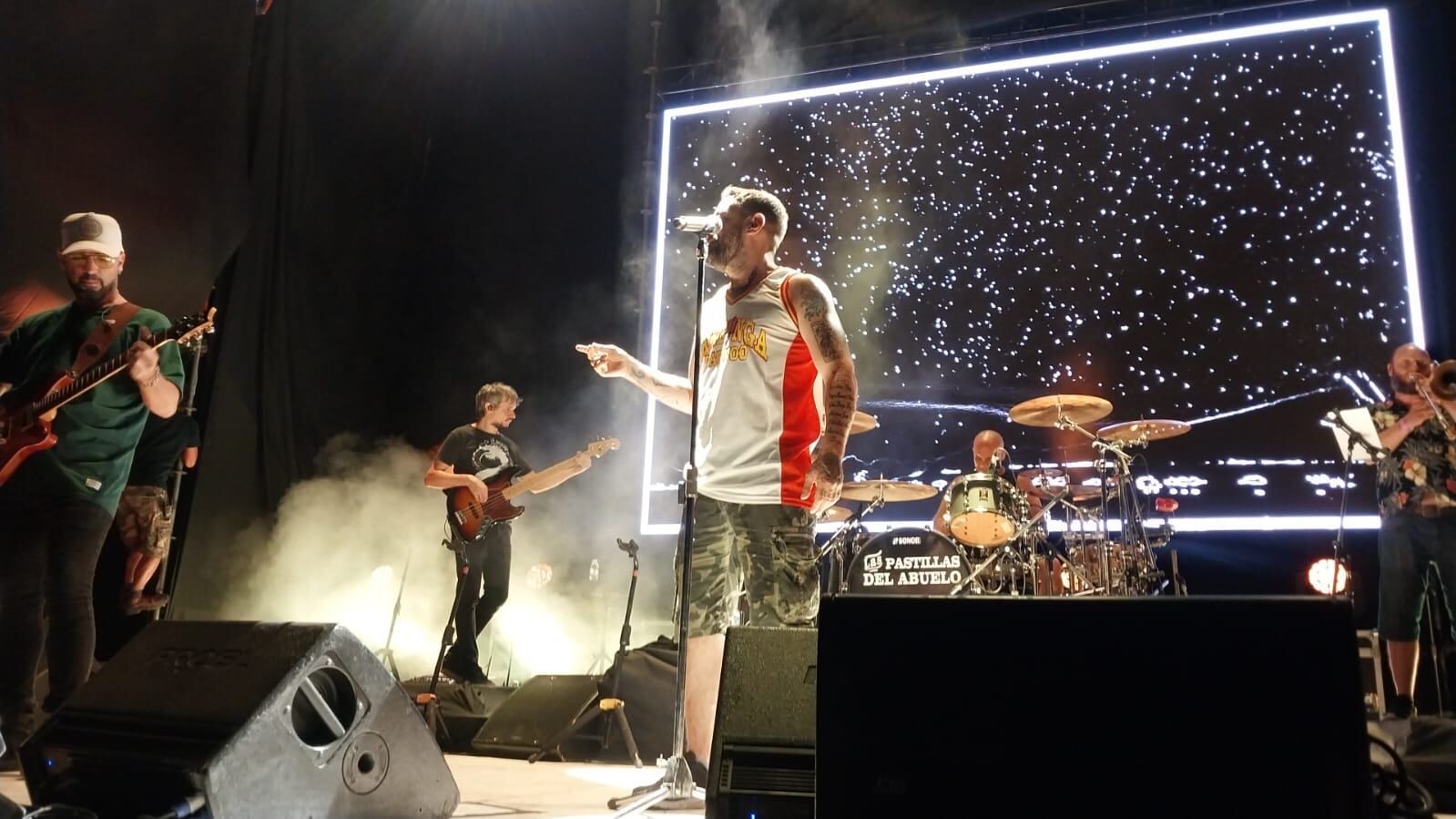 La banda brindó un show a todo motor en el Multiespacio Cultural Luján de Cuyo.