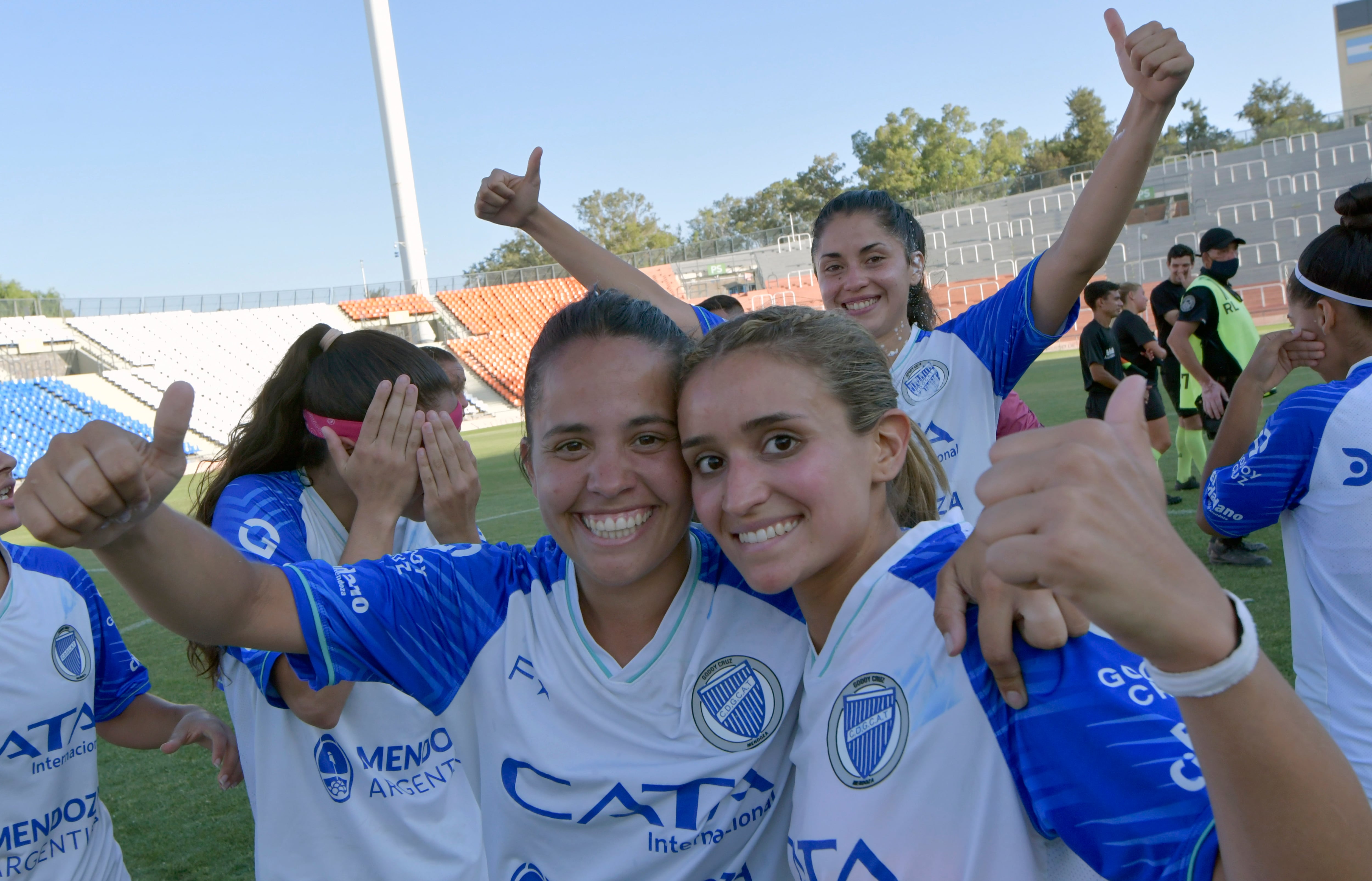 Juventud y experiencia, el club Tombino se armó desde el inicio del campeonato y allí estuvo la clave del triunfo final. Foto: Orlando Pelichotti / Los Andes