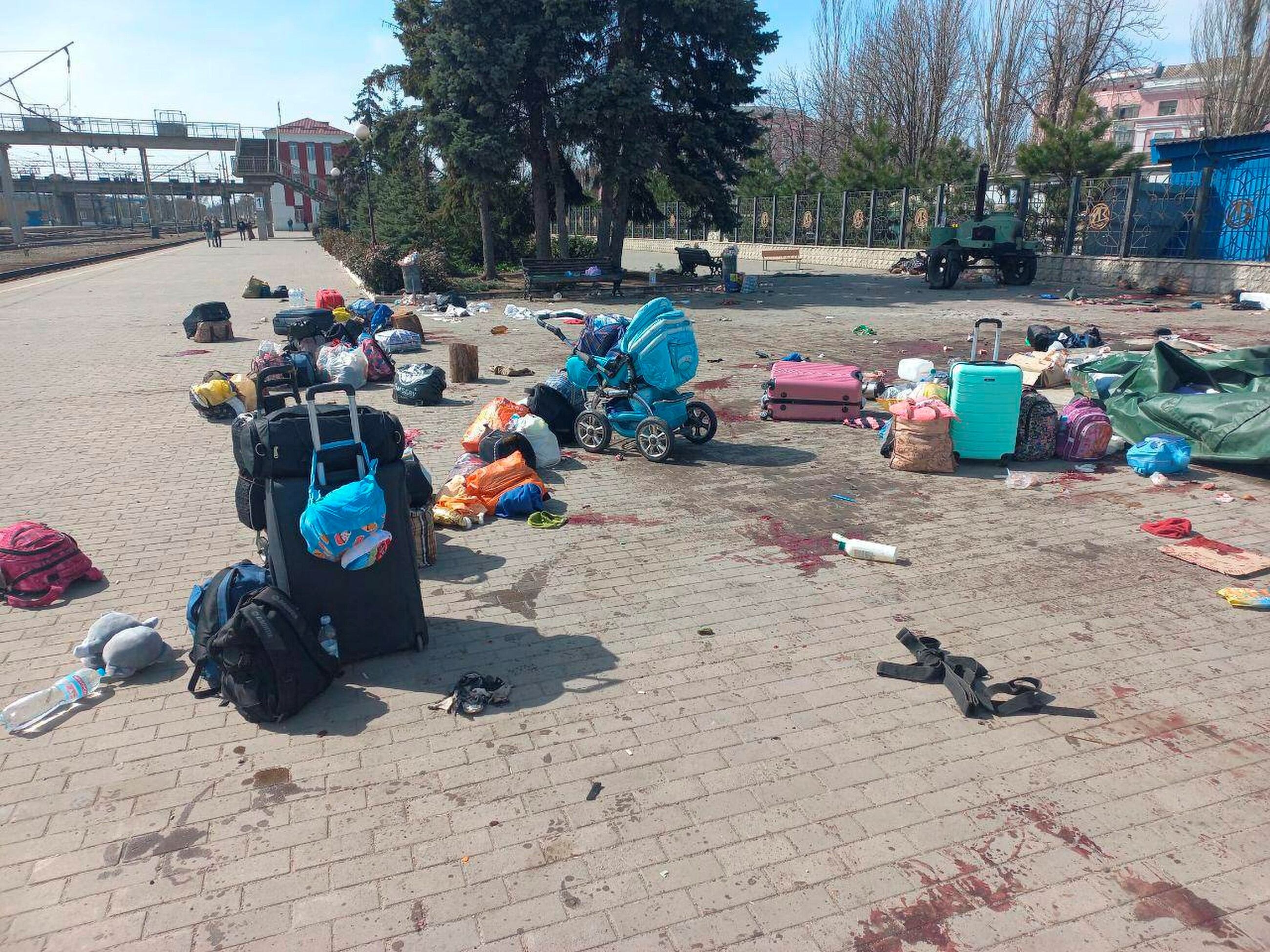 Así quedó la estación de tren Kramatorsk. AP