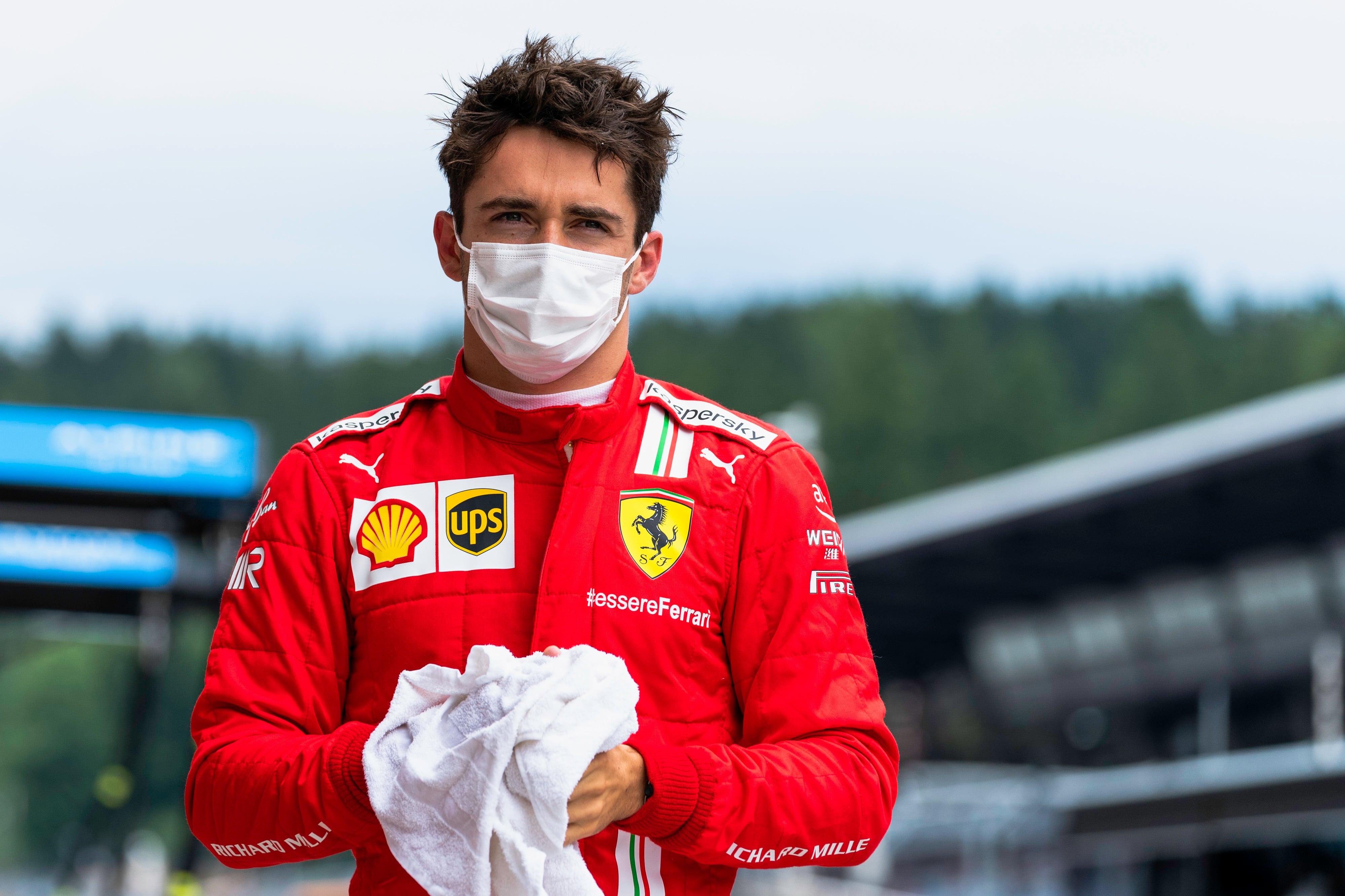 Charles Leclerc enojado con Pérez