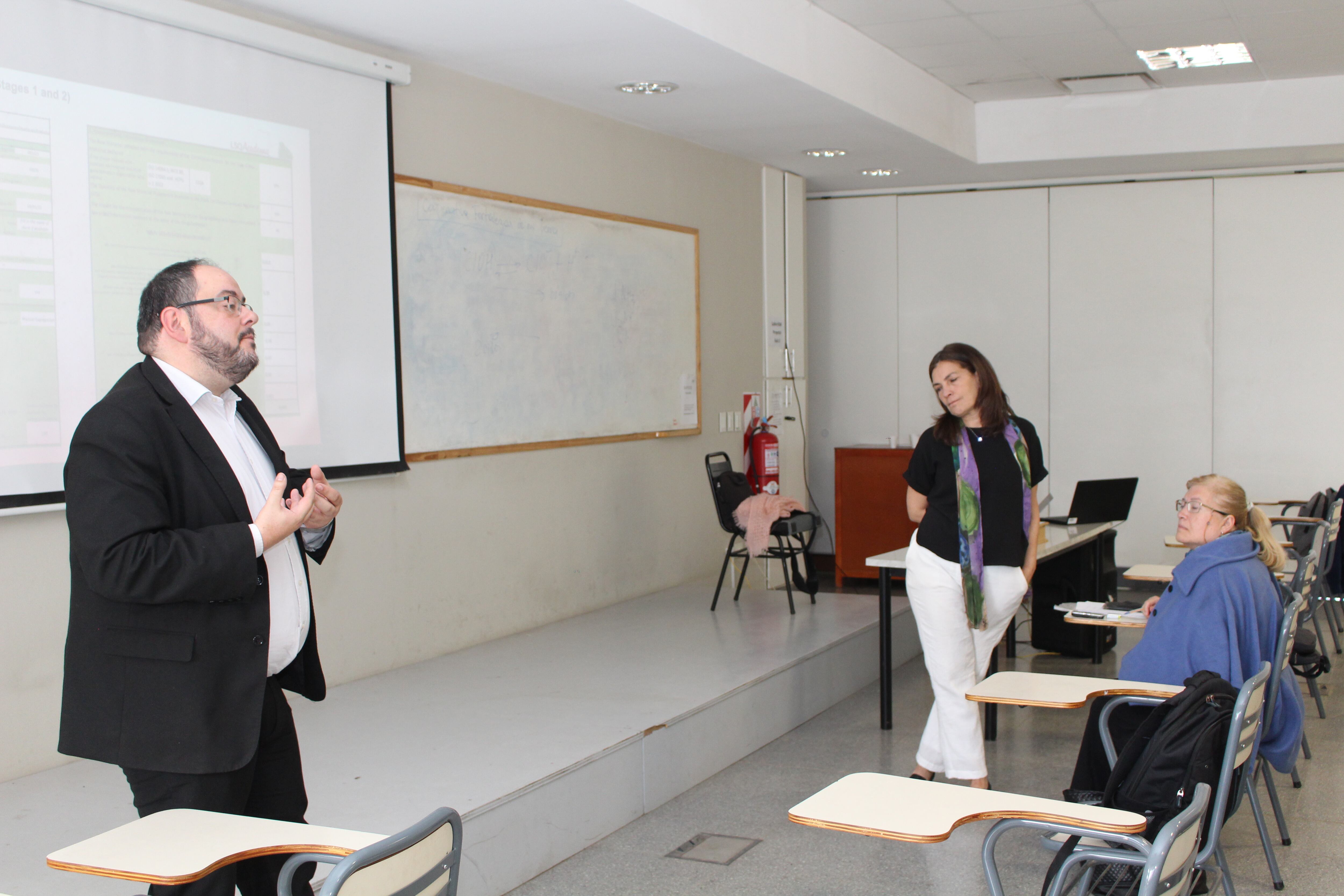 Los speakers: Agustín Russi, gerente de desarrollo de negocios de LSQA y Andrea Russi, referente técnico huellas ambientales de LSQA.