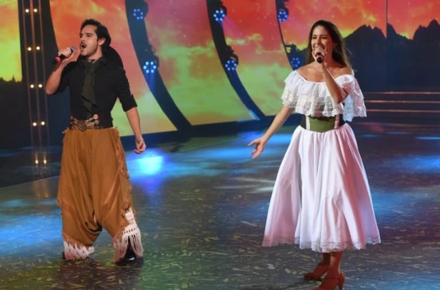 Laura y Patricio en el Cantando 2020.