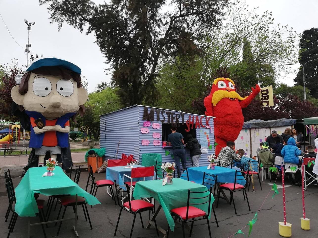 Vuelven los kioscos a la Plaza de Maipú