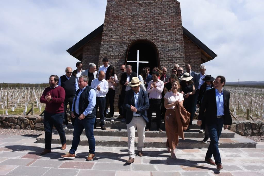 Reunión de Empresarios de la Unión con el presidente de la Cámara de Comercio de Argentina en Emiratos Árabes, Omar Haffar en Casa David, Wine and Horses