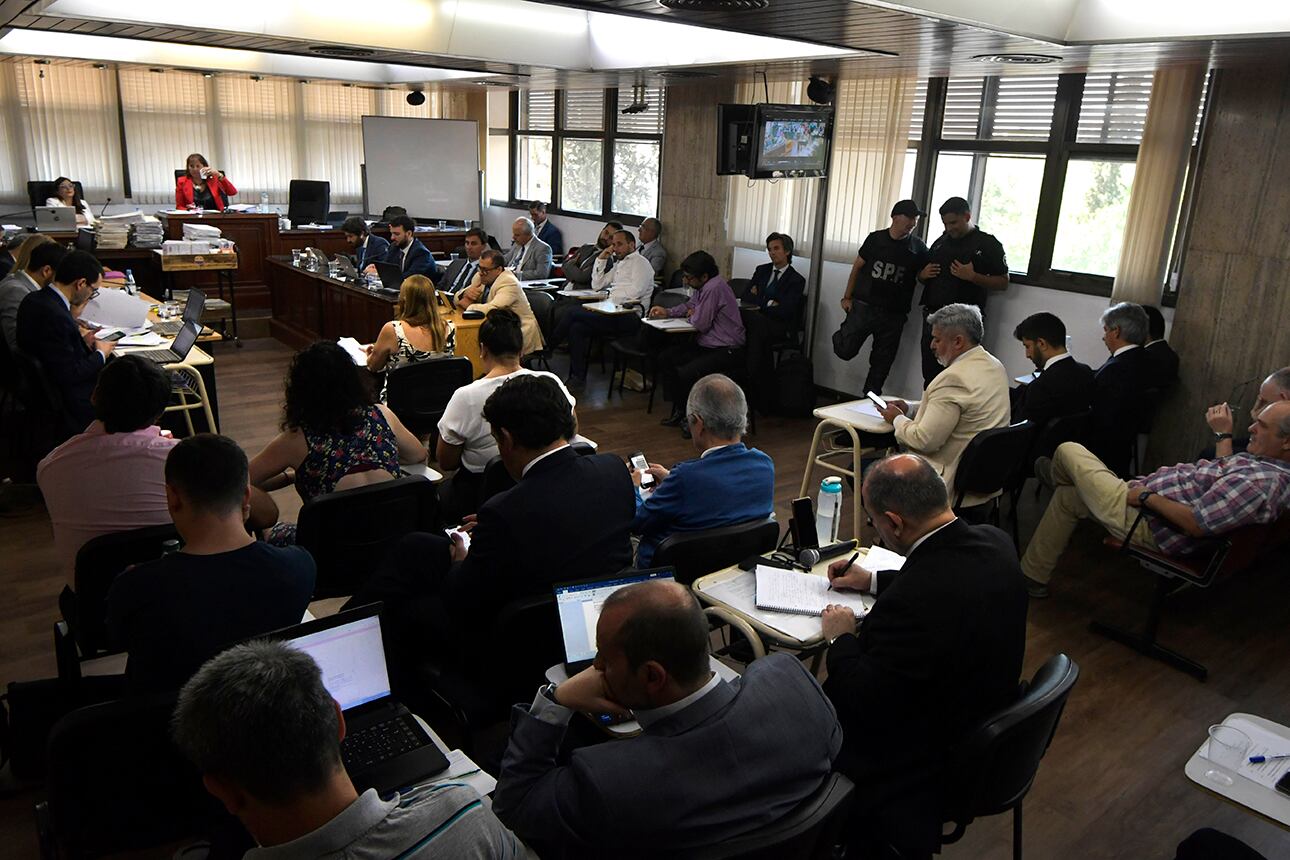 Juicio al ex juez federal Walter Bento. Hoy declaró María Gabriela Curri la ex titular de la Secretaria A del Juzgado Federal 1

Foto: Orlando Pelichotti