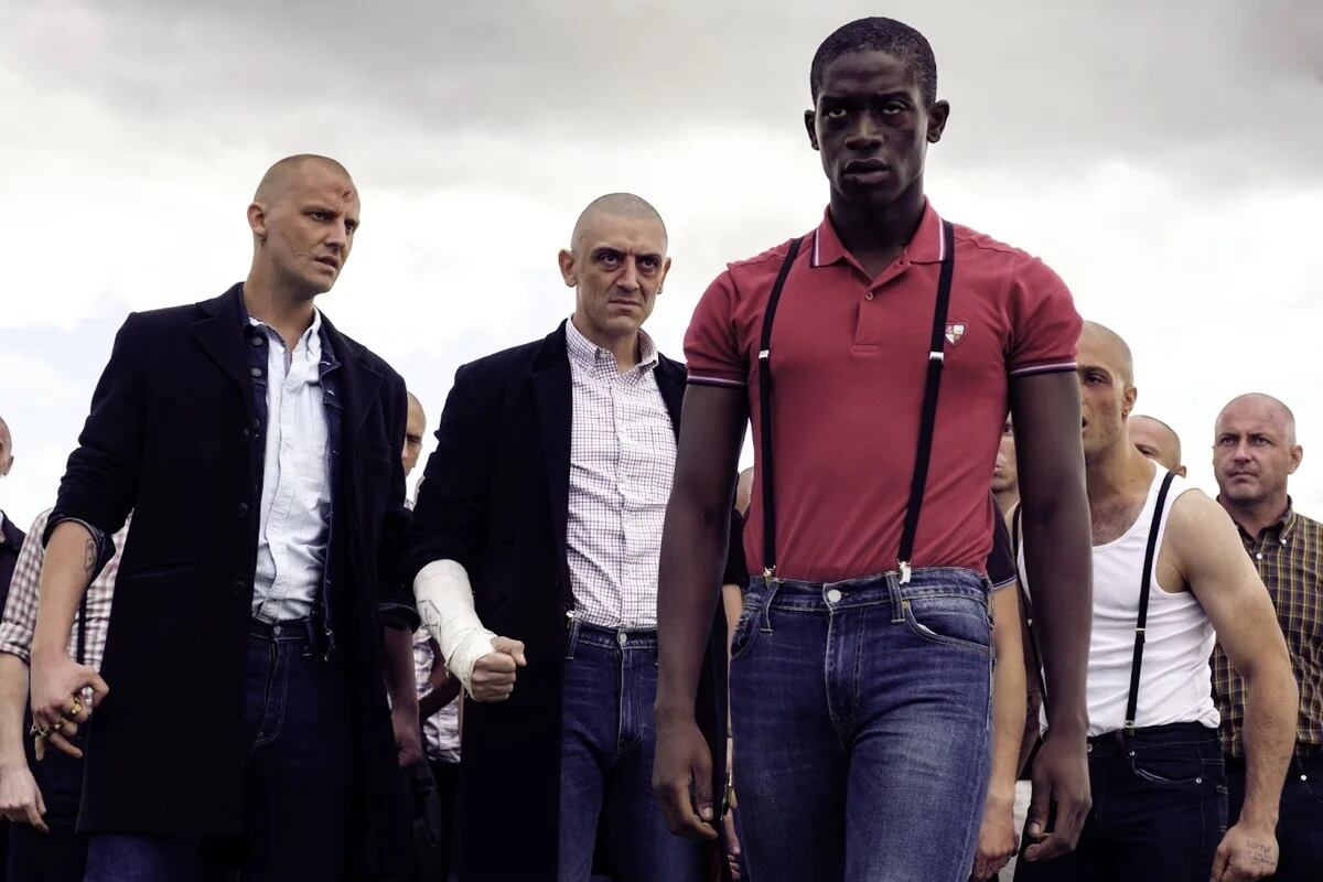 "Farming" (2019) de Adewale Akinnuoye-Agbaje