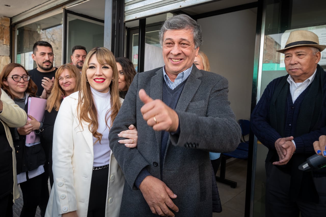 Daniel Orozco y Janina Ortiz, ex funcionarios de la Municipalidad de Las Heras. Foto: Los Andes.