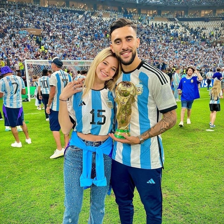 Nico González con su novia Paloma