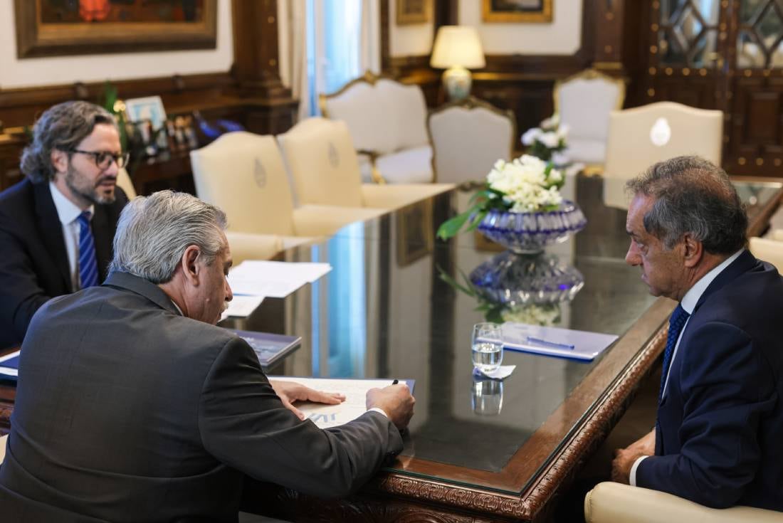 Fernández recibió a Scioli.