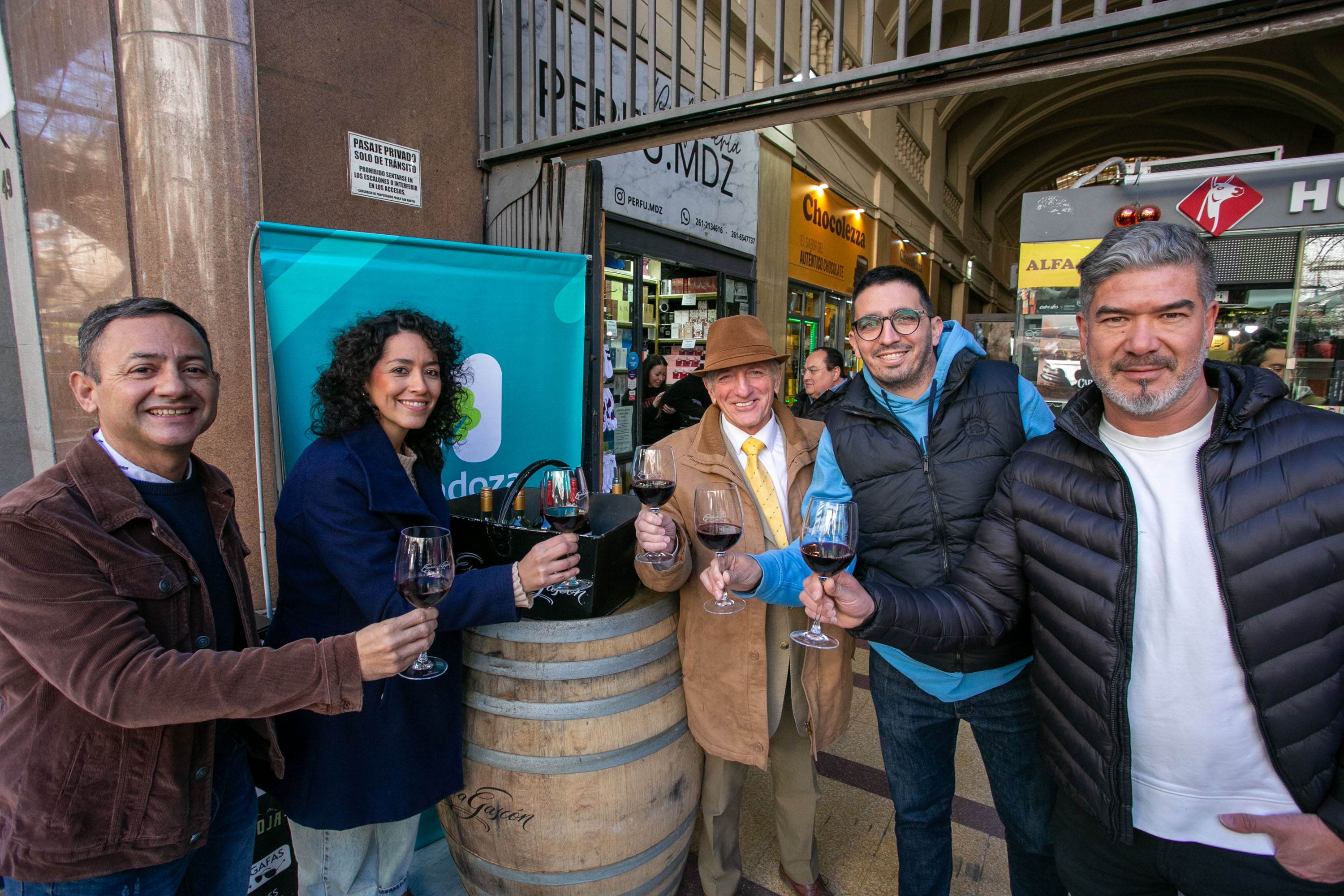 El Pasaje San Martín se vistió de fiesta con Ciudad de Galerías