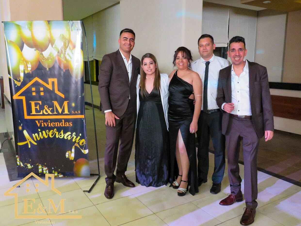 Aniversario EyM viviendas.