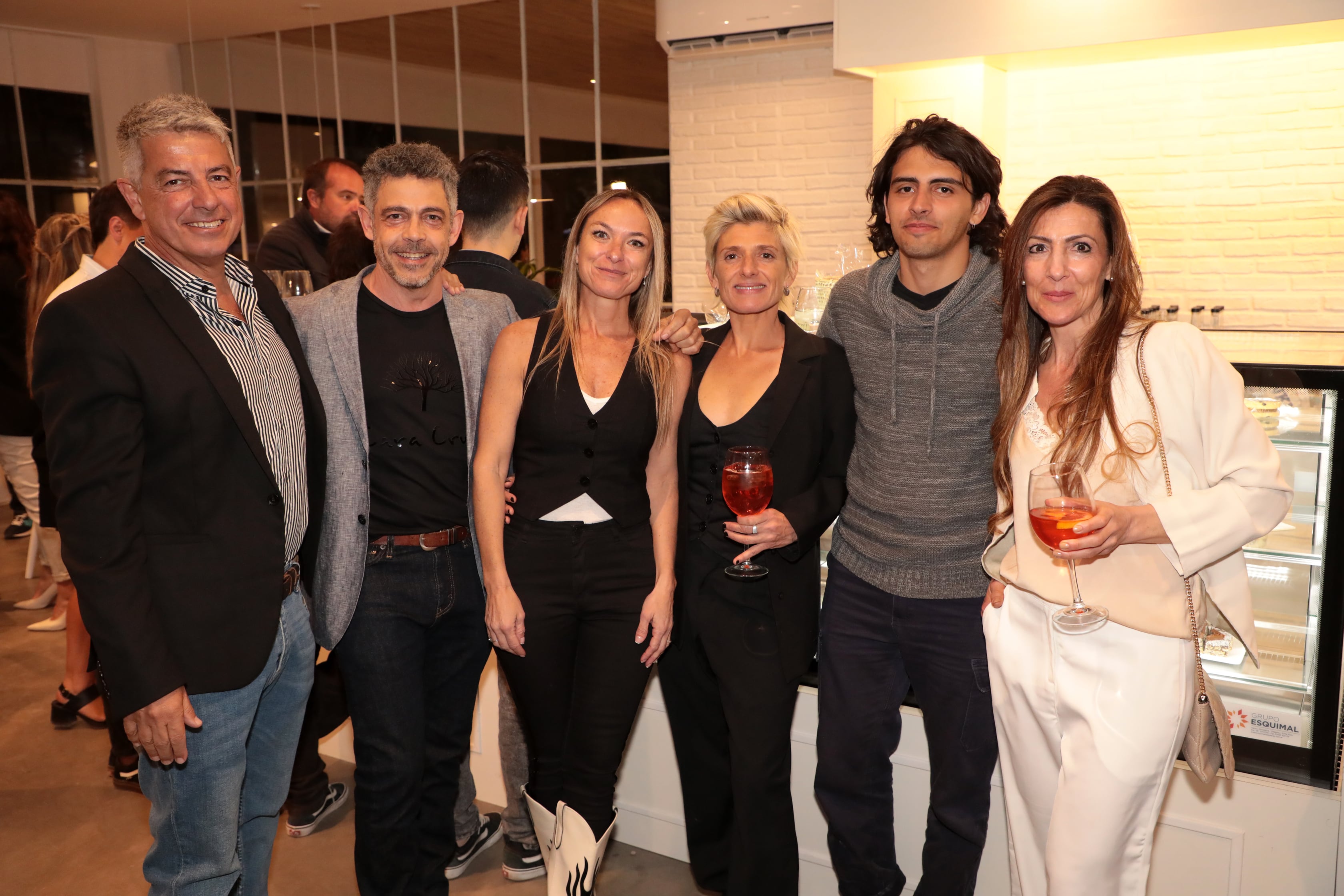 Sergio Sánchez, Gustavo Sánchez, Celina Berríos, Lorena Leddda, Lautaro Sánchez y Sonia Montanaro