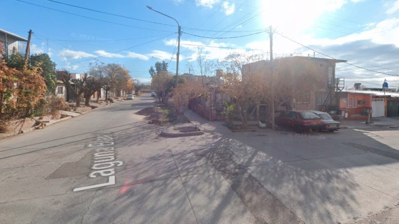 El hecho ocurrió en la intersección de las calles Los Horcones y Laguna Blanca. Foto: Maps. 