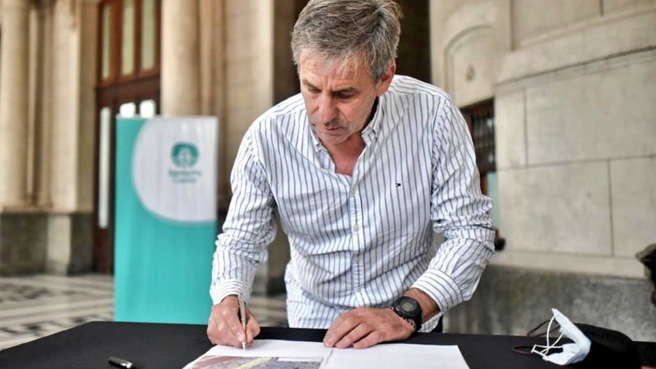 Emilio Jatón, intendente de la ciudad de Santa Fe. Foto: Web