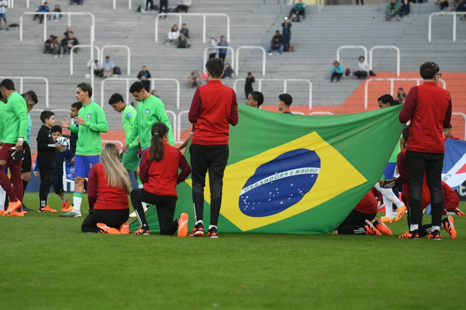 En el cierre de la quinta jornada, Brasil aplastó 6-0 a República Dominicana. / José Gutiérrez (Los Andes).