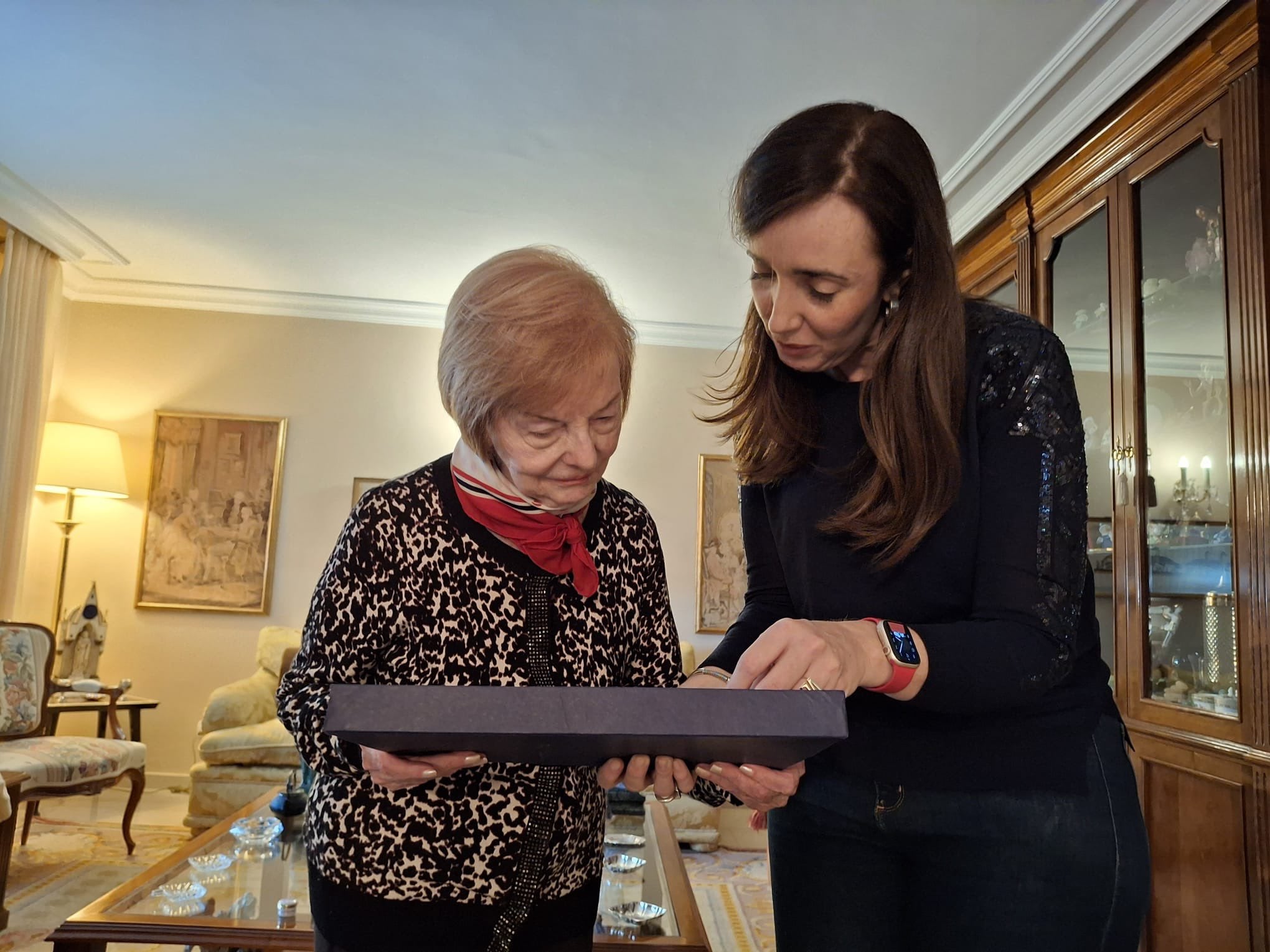 Victoria Villarruel junto a Isabel Perón. Foto: X