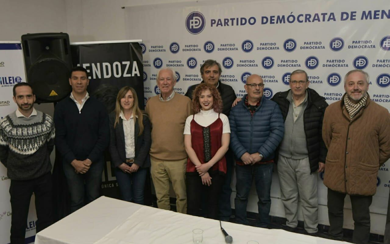 Los aliados locales del libertario se mostraron felices por los resultados que el economista obtuvo en nuestra provincia. Fotos Orlando Pelichotti.