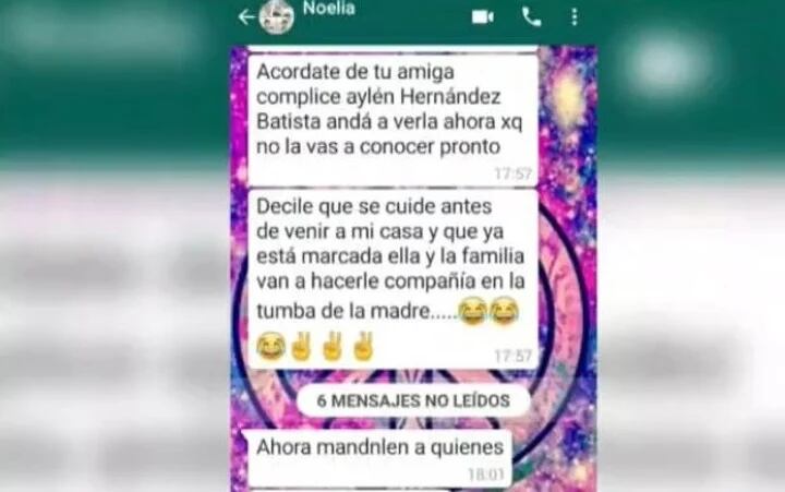 Agostina Anido compartió las capturas de los mensajes que recibía de su psicóloga.