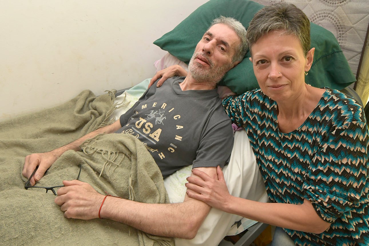 Murió Sergio, el hombre que originó una de las cadenas solidarias más importantes en Mendoza en los últimos años. Foto : Orlando Pelichotti / Los Andes.