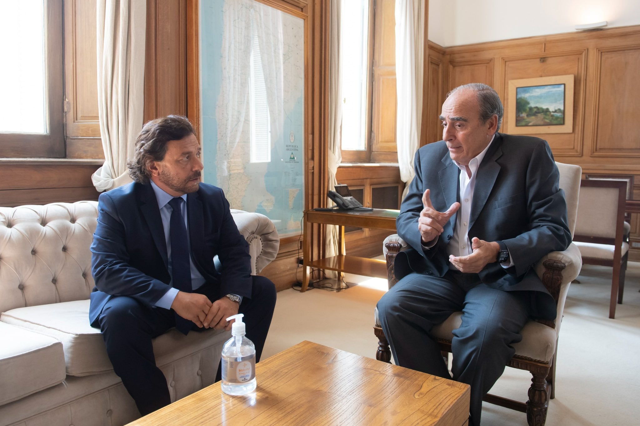 El gobernador de Salta, Gustavo Sáenz, junto a Guillermo Francos, en la reunión que efectuaron el día de hoy (X)