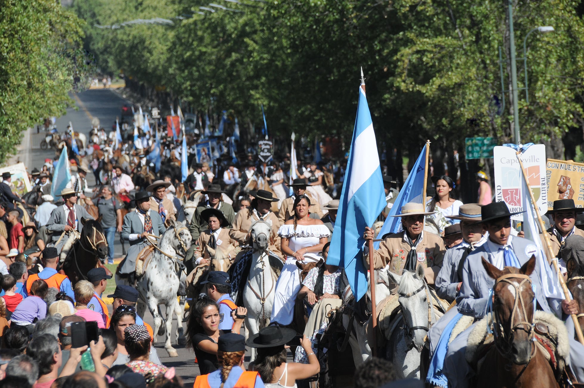 Diferentes agrupaciones y colectividades se harán presentes para acompañar el Carrusel vendimial. Foto: Prensa Gob. Mendoza