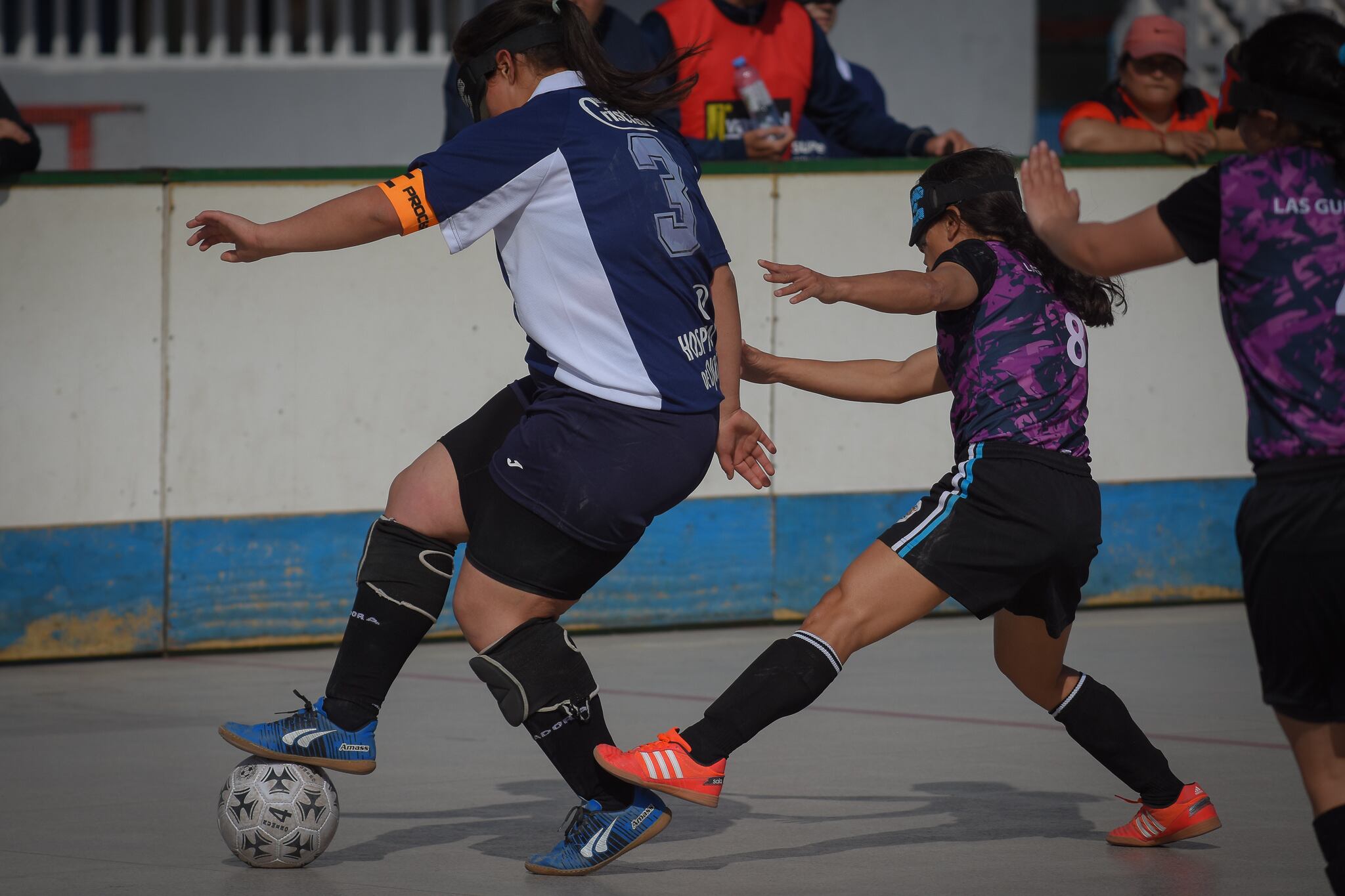 Equipo Femenino de Futbol para Ciegas de YPF Petroleras participa en el Torneo Nacional 
Foto Claudio Gutiérrez Los Andes