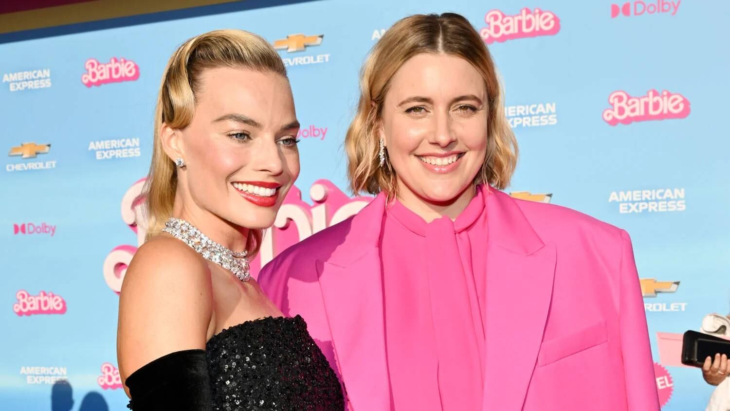 Margot Robbie y Greta Gerwig en la premiere de Barbie: la película.