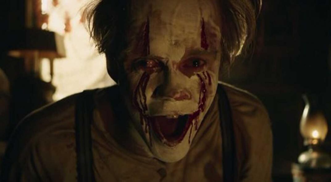 Bill Skarsgård es Pennywise. Foto: Twitter