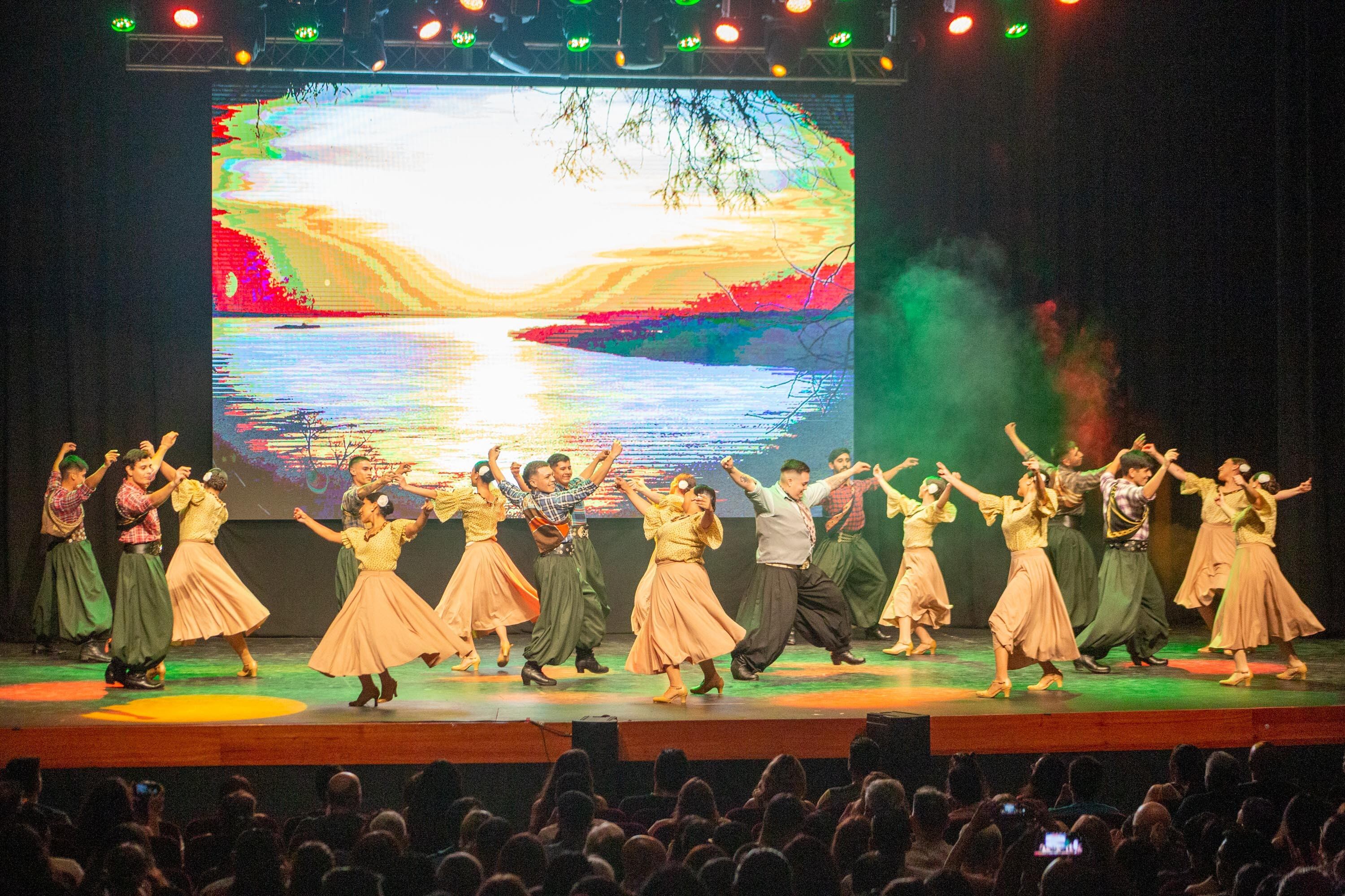 Escuela Municipal de Danzas Jesús Vera Arenas