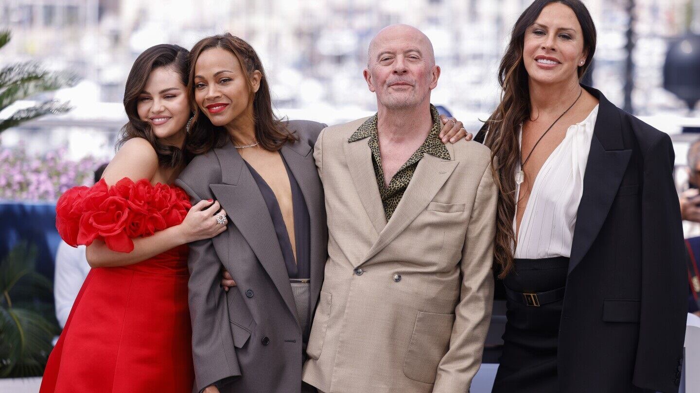 "Emilia Pérez": el director francés Jacques Audiard y sus tres actrices protagonistas