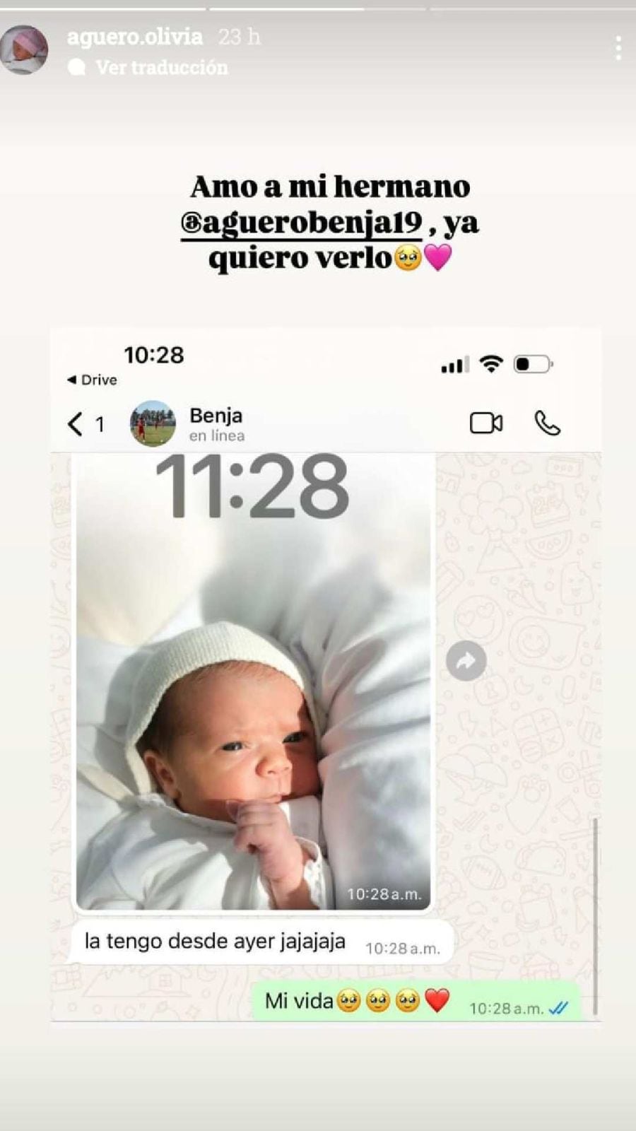 El hijo mayor del Kun reconoció que hizo con la primera foto de su hermanita.