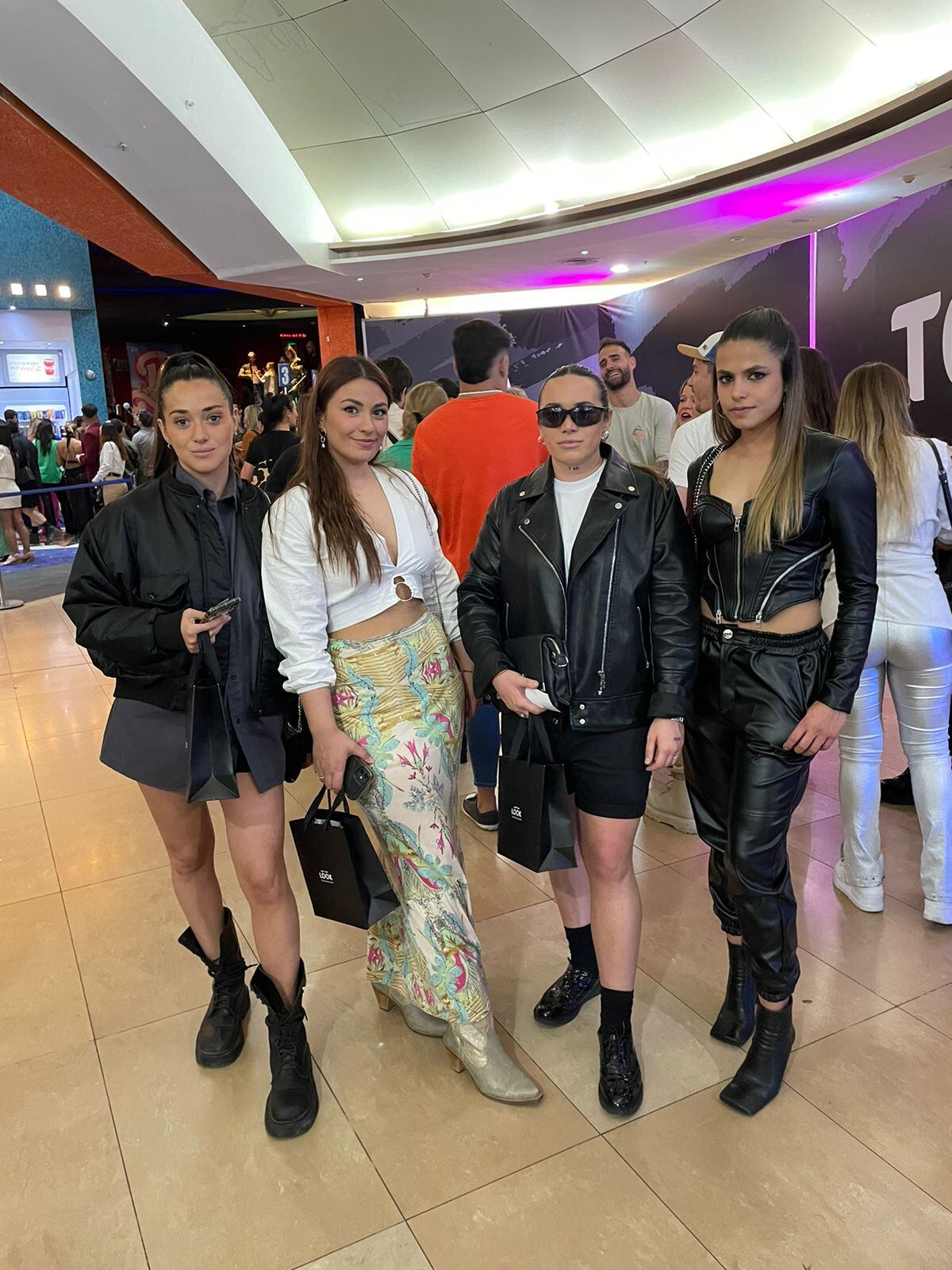 Consuelo Moreno, Paulina Saguan, Sofía Cherubini y Giuliana Troyano.