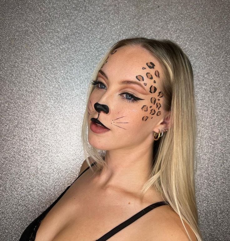 Maquillaje de leopardo para Halloween.