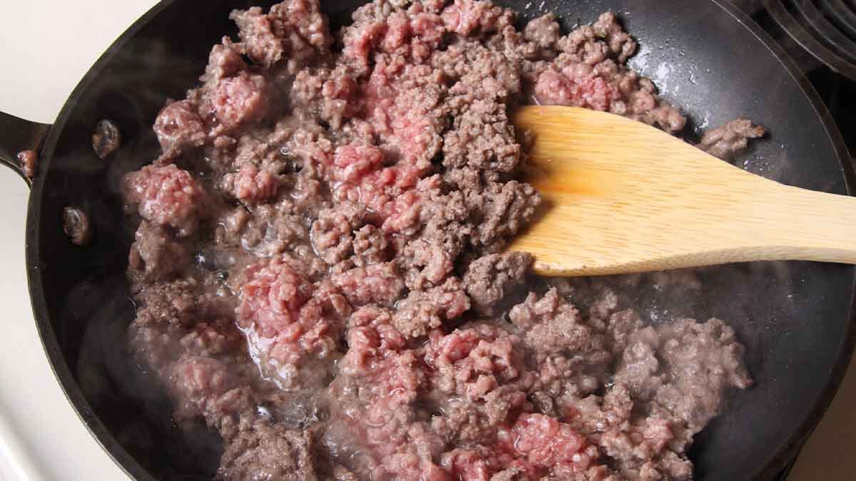 Tres platos con carne picada ideales para comer cuando hace frío