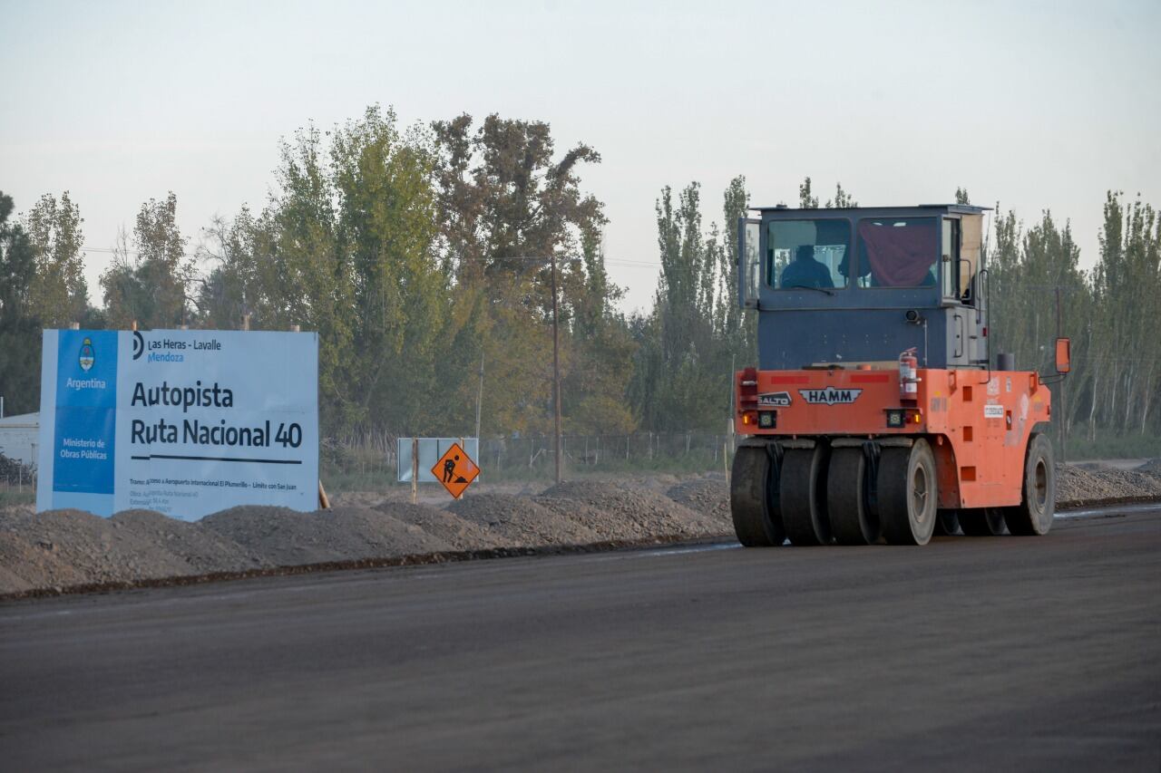 Ruta 40 Doble vía Mendoza - San Juan. Prensa Presidencia