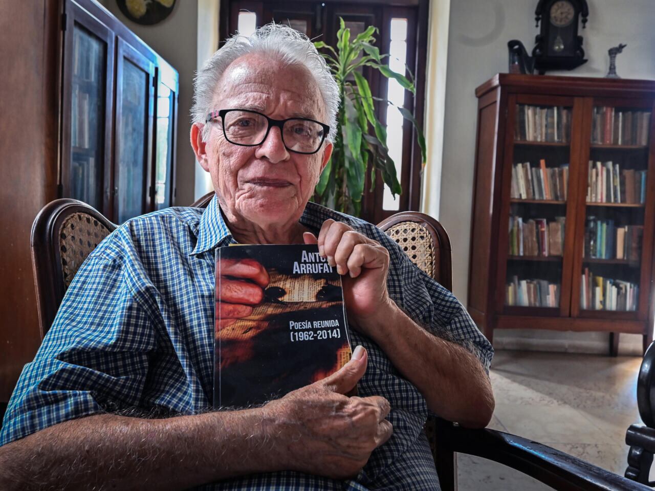 Arrufat, también fue miembro de la Academia Cubana de la Lengua y se interesó desde muy joven por la literatura y el teatro. Gentileza: France 24.