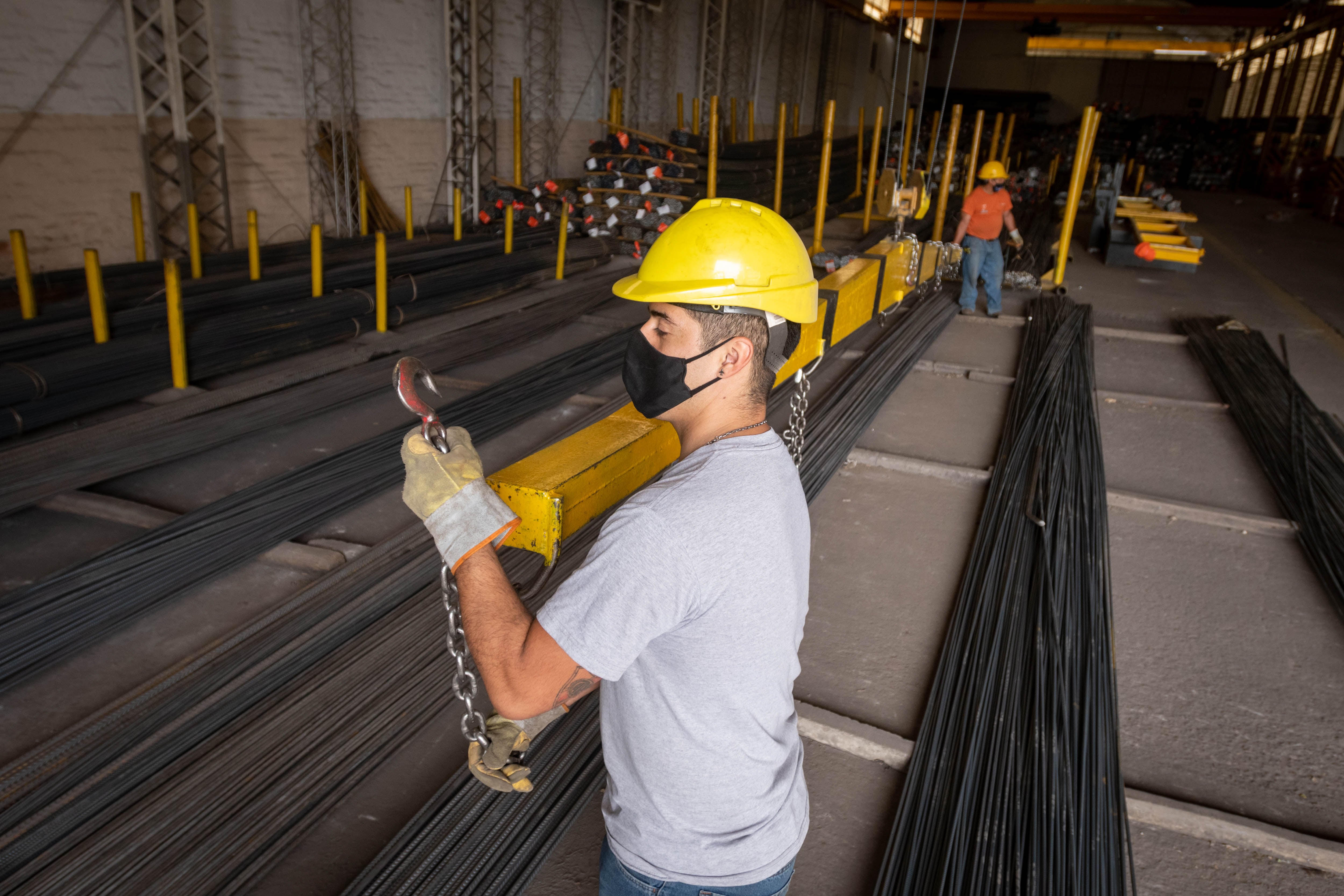 Si bien la obra pública está parada son los privados los que han traccionado la creciente demanda de permisos tanto para construcción de nuevos espacios como ampliación. 
