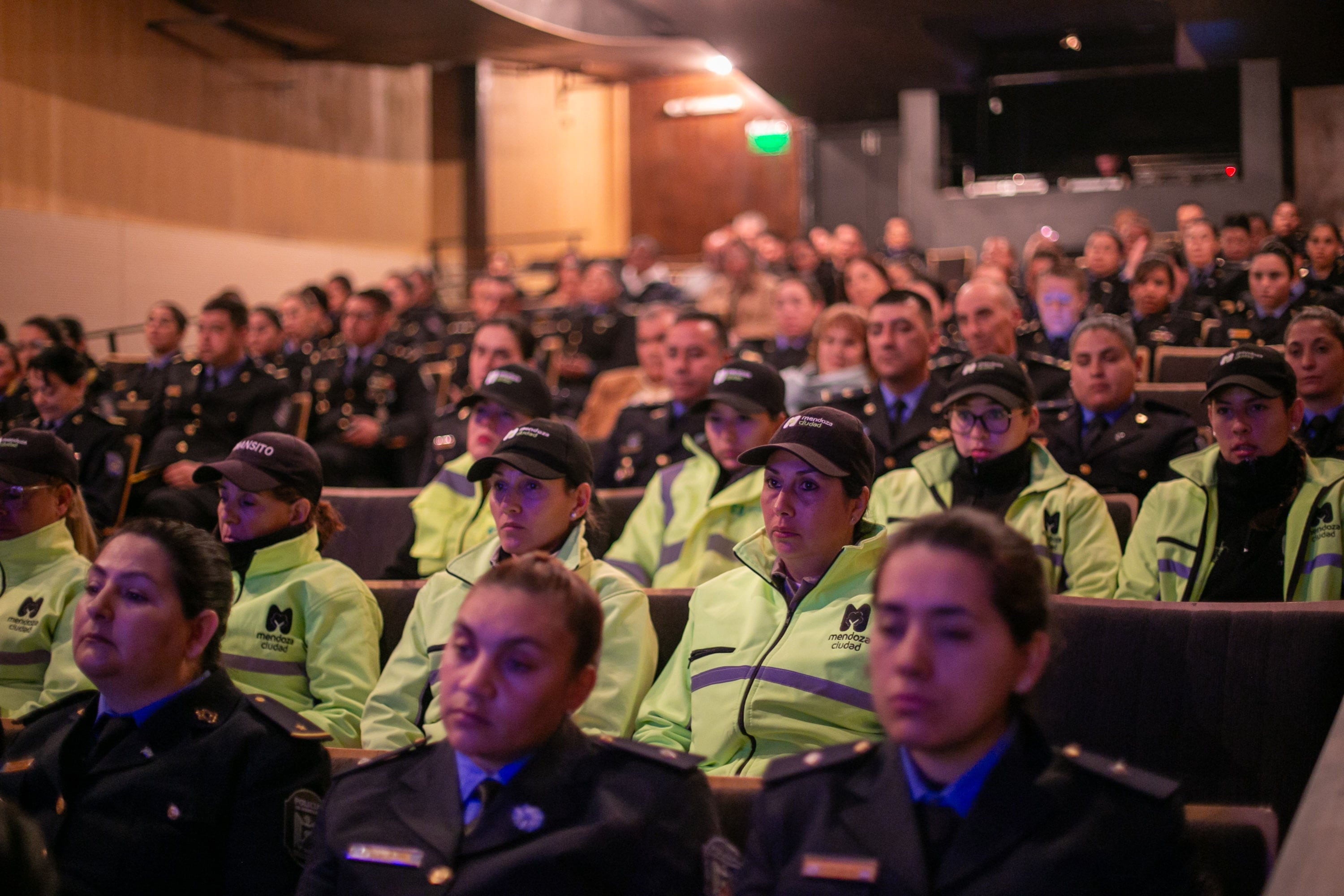 Ulpiano Suarez destacó el rol de la Mujer Policía como servidora pública