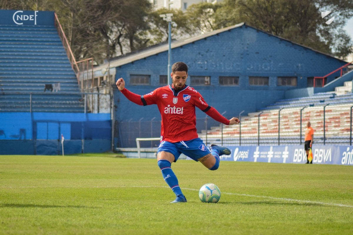 El volante de Nacional de Uruguay no será tenido en cuenta por el entrenador Gustavo Munúa.