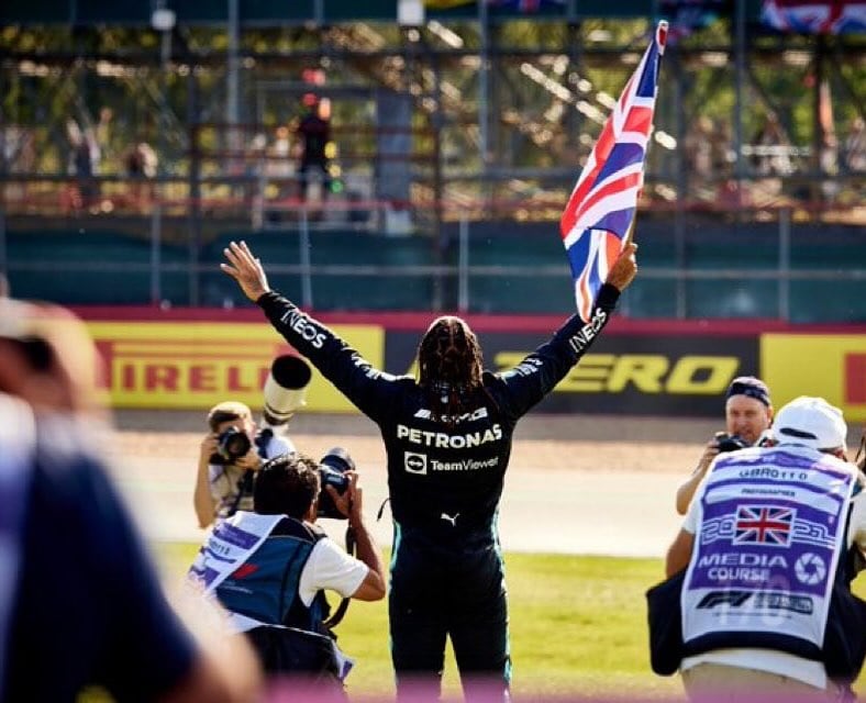 Lewis Hamilton campeón del GP de Silverstone