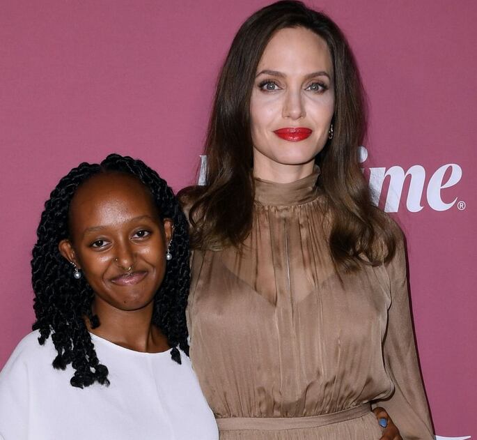 Angelina Jolie y Zahara.