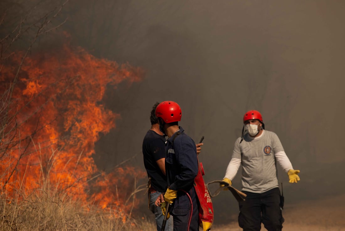 Incendios en las sierras de Córdoba en el Valle de calamuchita Potrero de Garay y Atos Pampa 18 agosto2021