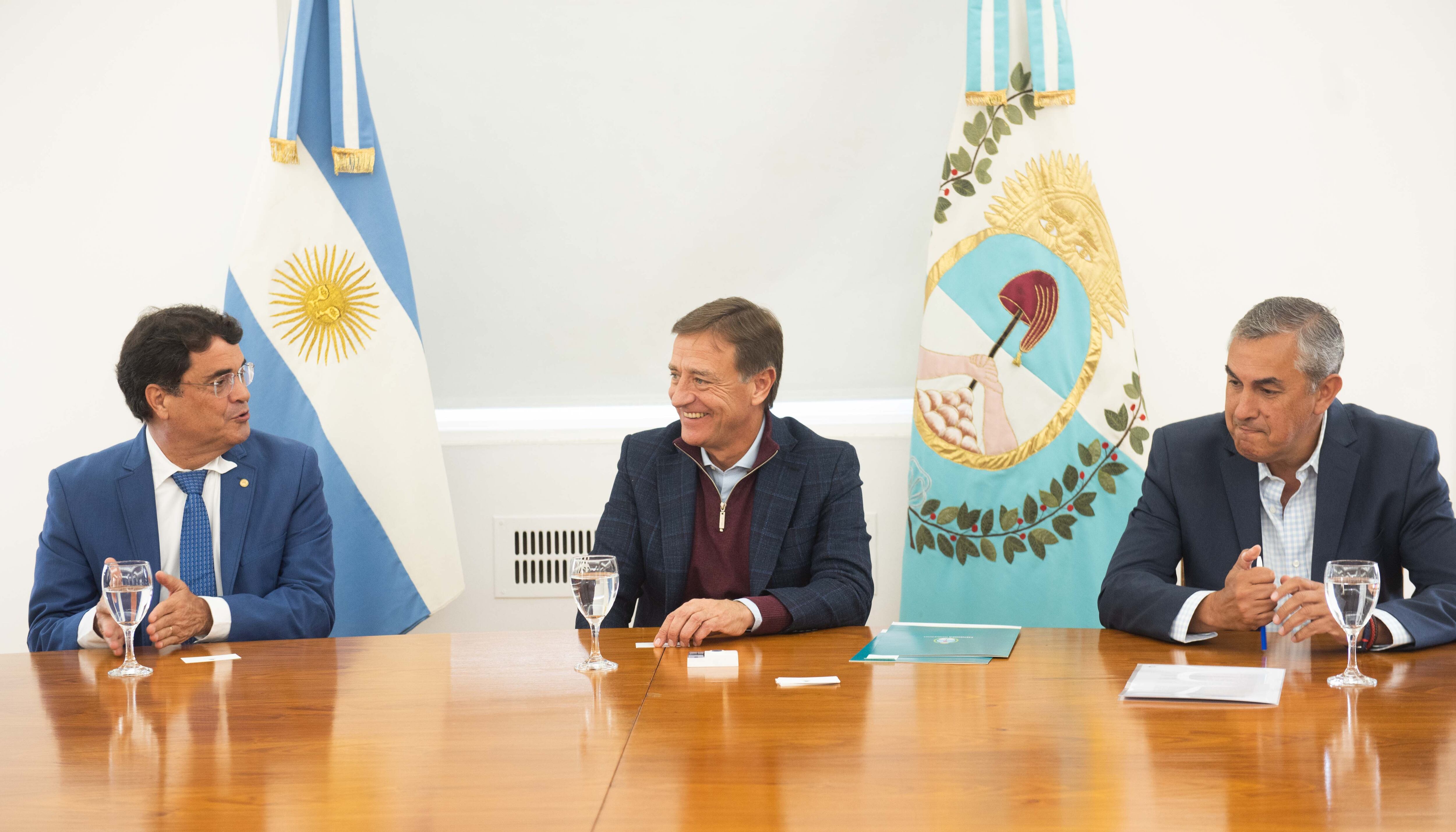 Rodolfo Suárez y su par de Bahía, Jerónimo Rodrigues Souza.