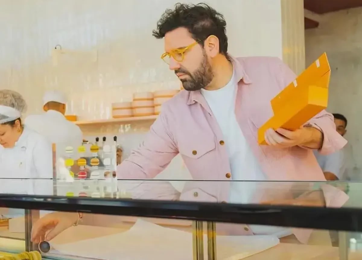 El jurado de MasterChef abrió hace casi un año una pasteleria.