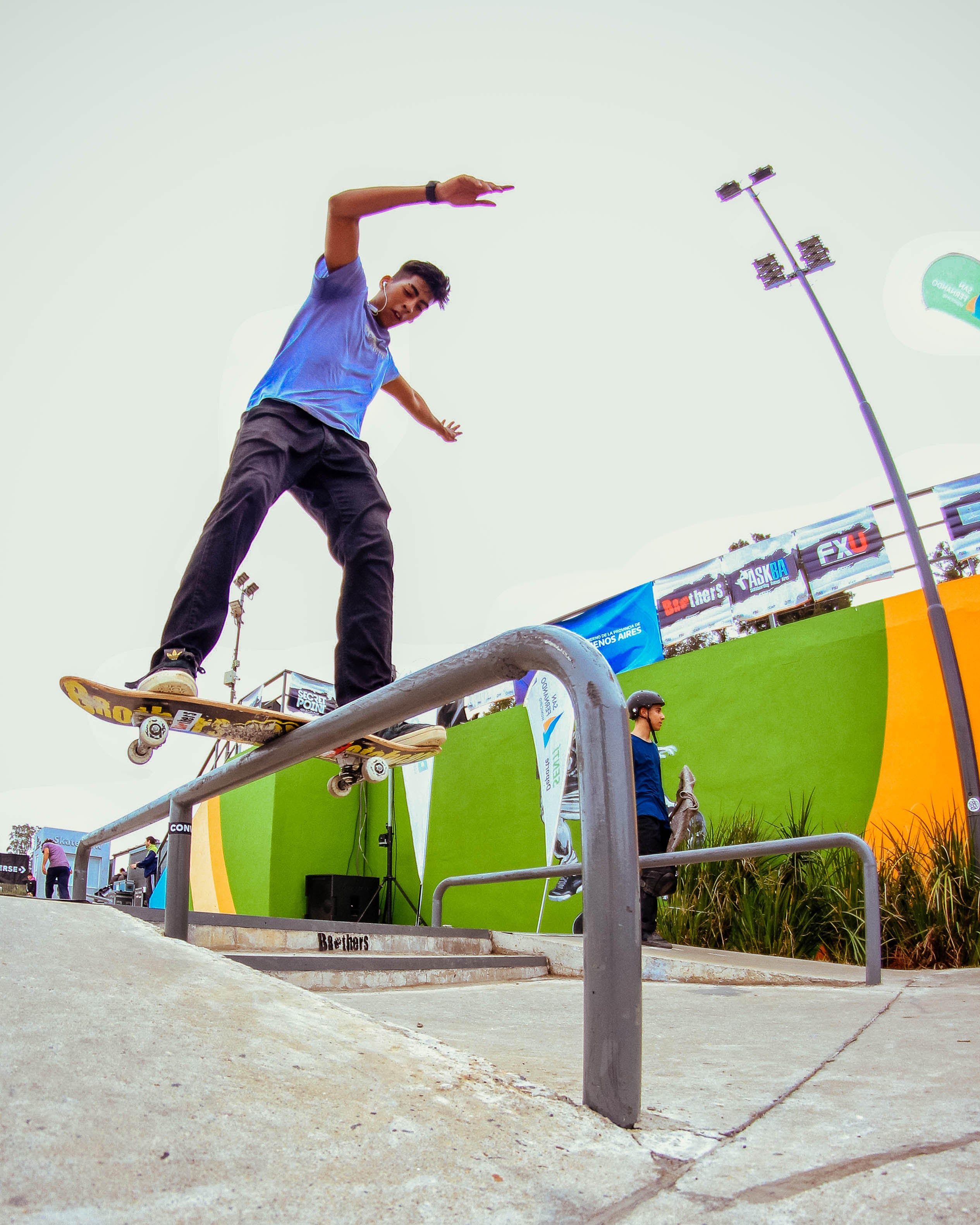 Este sábado habrá nuevamente pantallas, DJ en vivo, streaming y los mejores skaters del país. / Gentileza.