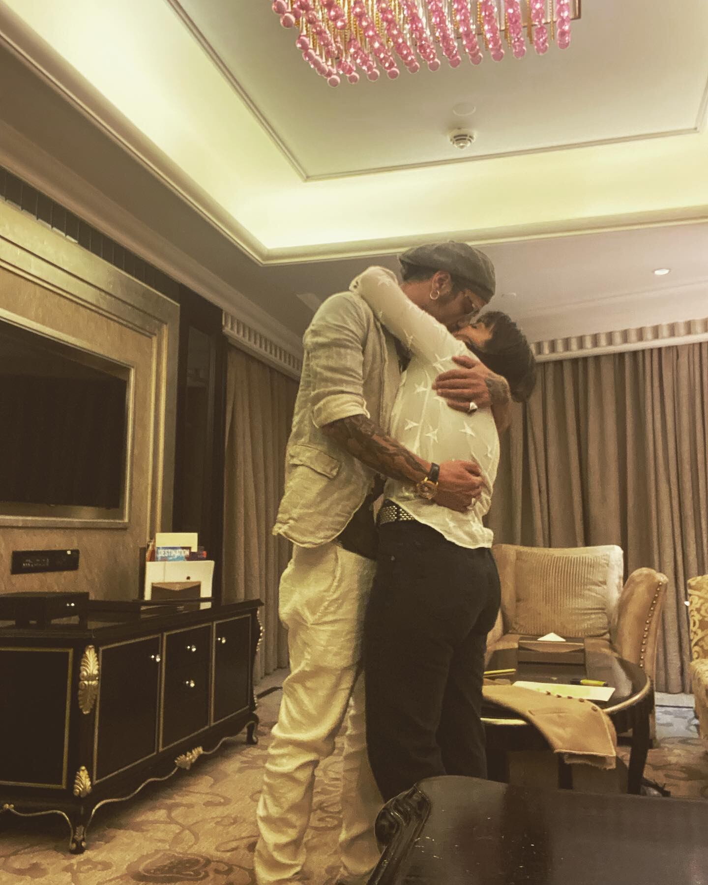 Gianinna Maradona y Daniel Osvaldo se casan el 10 de mayo