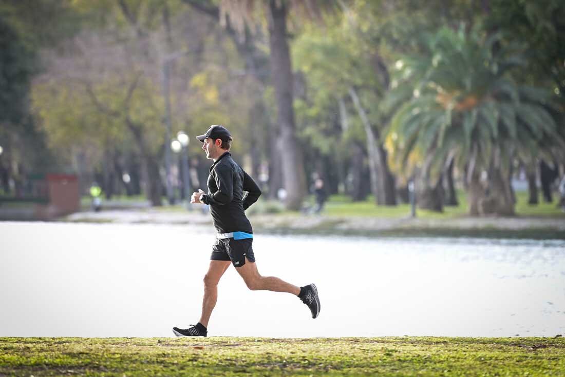 El personaje de Vicuña es psicólogo y runner.