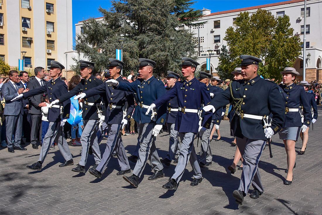 Acto conmemorativo por los 40 años de la guerra de Malvinas. En casa de gobierno se llevo a cabo un acto en el que participaron autoridades politicas y de las fuerzas armadas, donde brindaron reconocimiento a veteranos y caidos en el conflicto del Atlantico Sur en 1982
foto: Mariana Villa / Los Andes