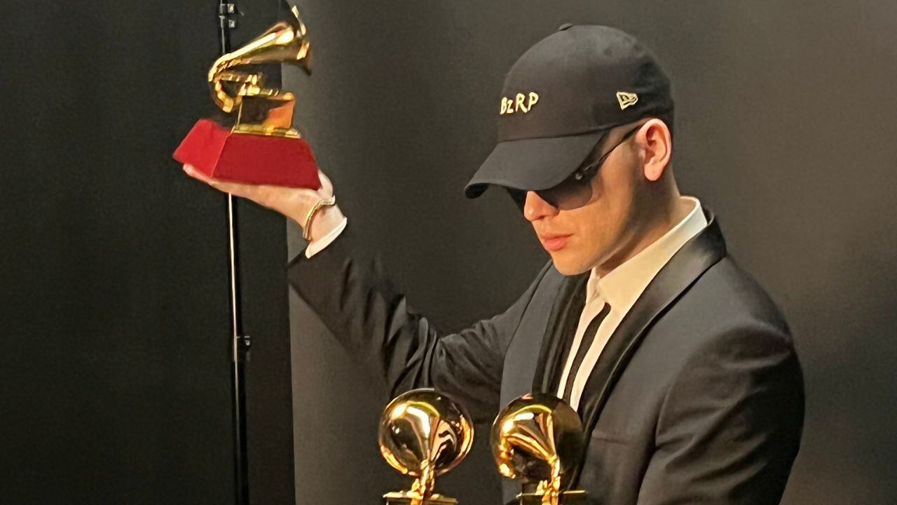 Bizarrap la rompió en los Latin Grammy 2023.