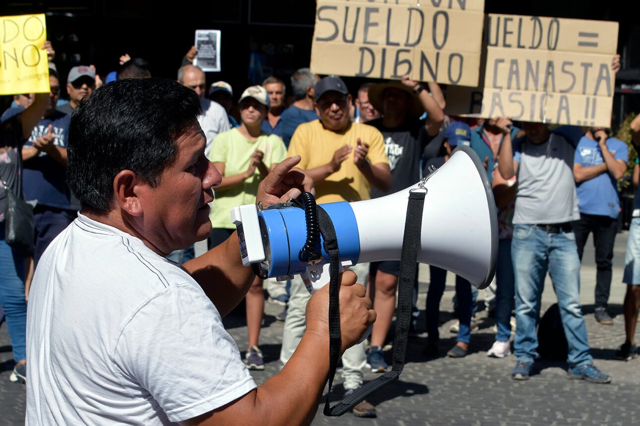 Angel Colque, líder de los trabajadores vitivinícolas autoconvocados.

Foto: Orlando Pelichotti 